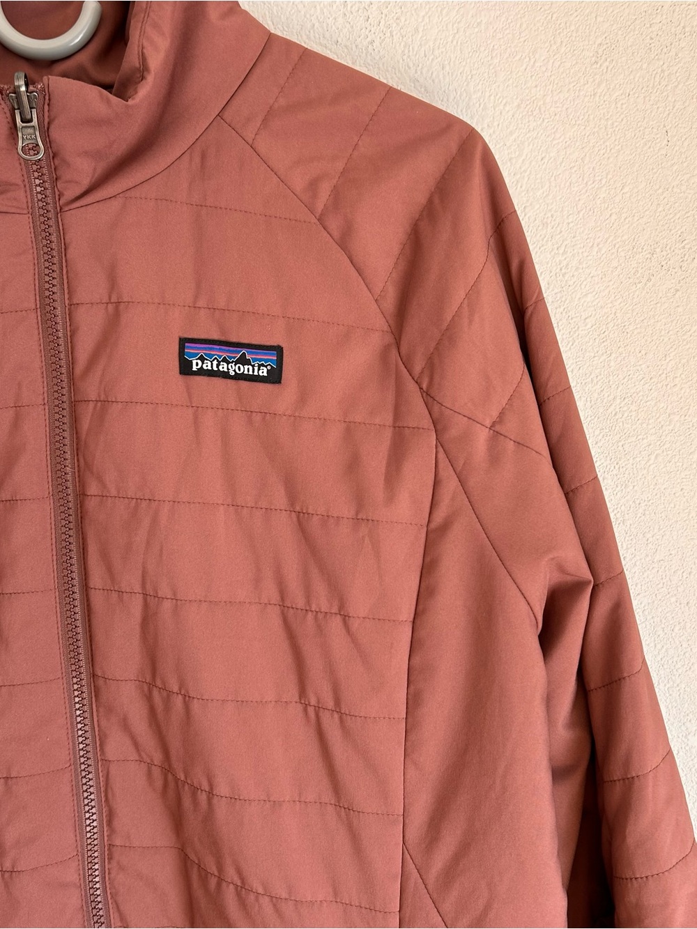 Patagonia Womens XL Mauve Puffer Jacket - Picture 3 of 10